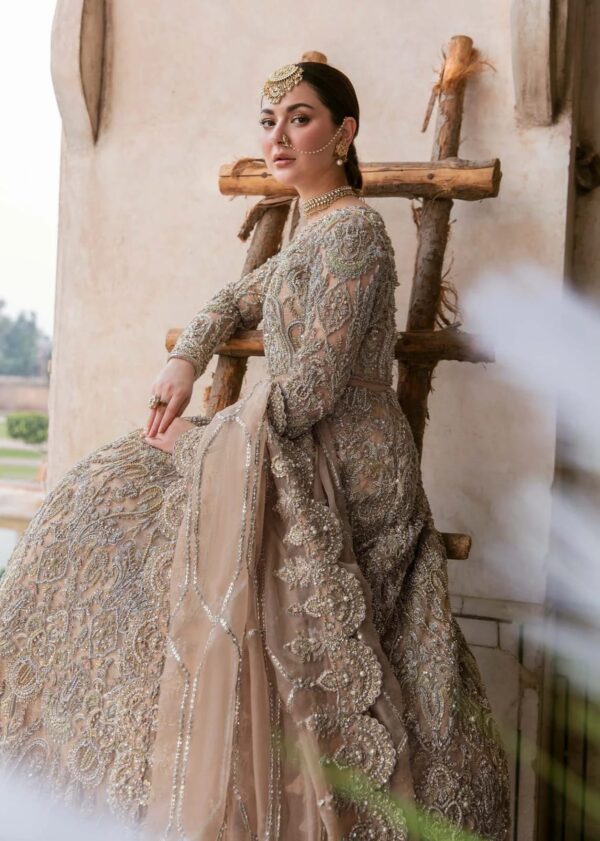 Zaina - Image 4