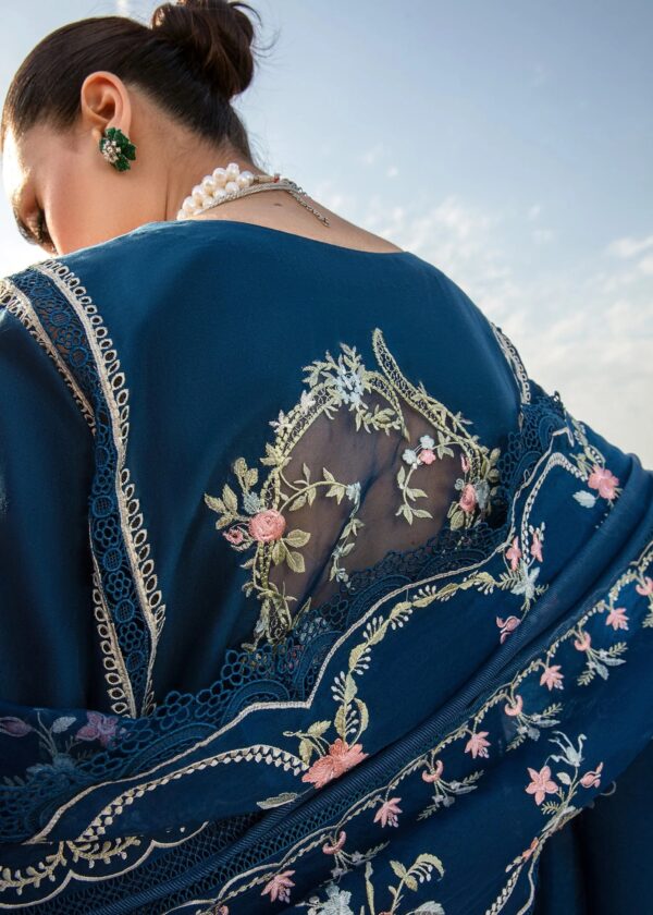 Saira Shakira By Crimson Lawn'24 D#1B - Image 3