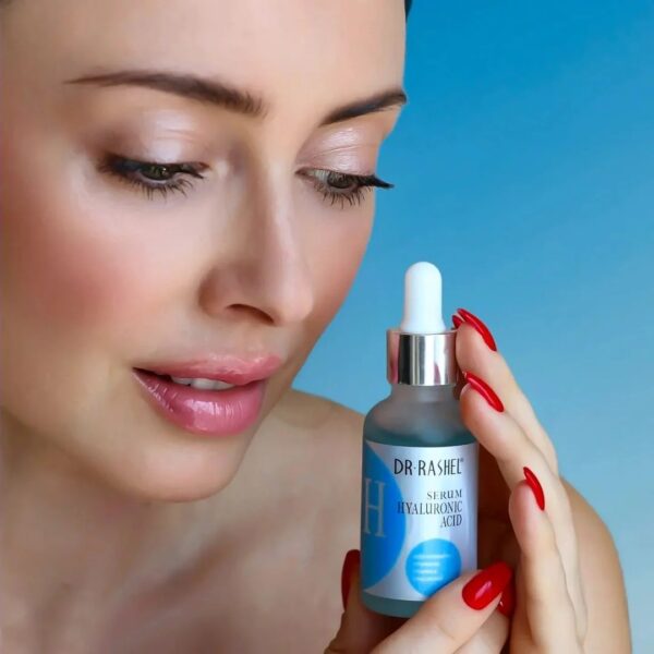 Dr.Rashel Vitamin C , Hyaluronic Acid And Retinol Facial Serum - Image 4